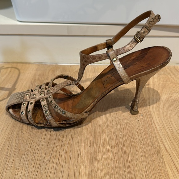 Dolce&Gabbana nude snakeskin cage front heels with stud detail. - Picture 2 of 8